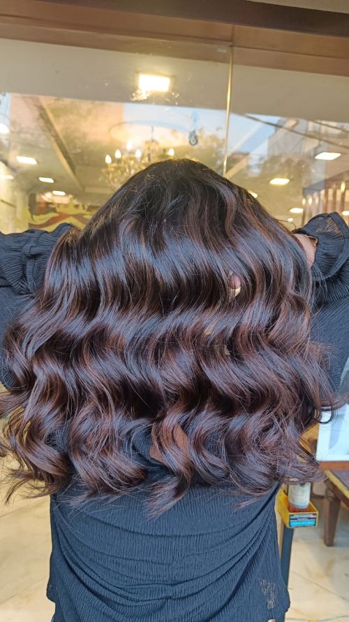 Geetanjali Salon
