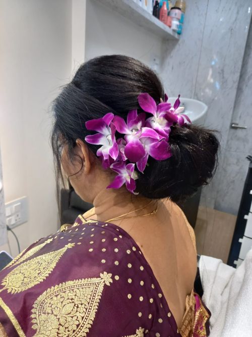 Nilakshi Home Beauty Service