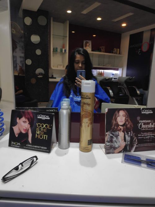 Madonna The Beauty Salon