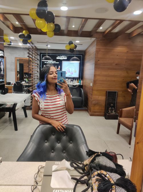 Celeb 1 Salon
