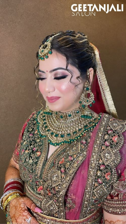 Celeb 1 Salon
