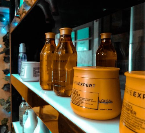 Shades Spa Skin And Hair Care