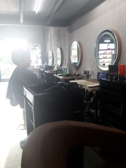 Lords Ladies Beauty Parlour