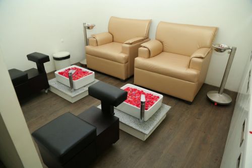 Profiles Hair & Bridal Studio