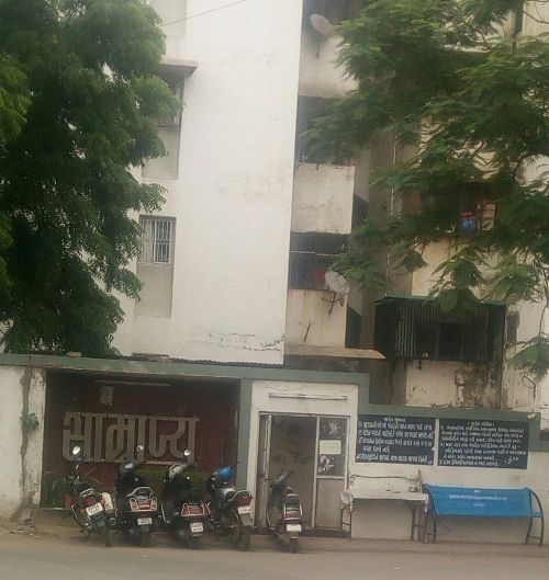 Beauty Parlour Service at home