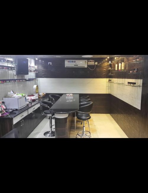 Blush World Beauty Saloon & Nail Bar