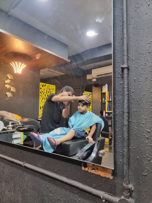 Sri Womens Beauty Parlour