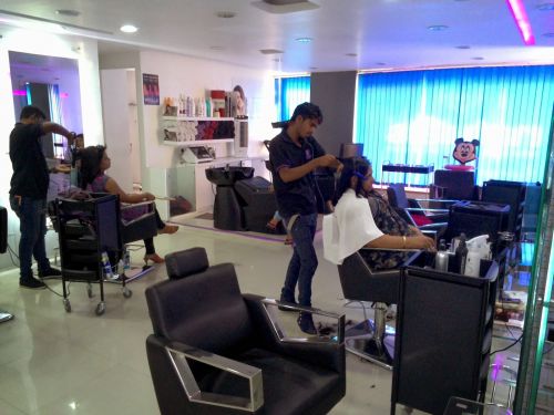 Sri Krishna Mens Parlour