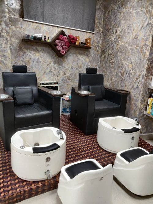 Nisha Beauty Saloon And Spa