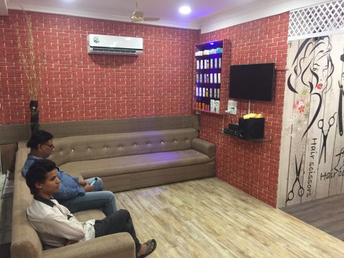 I & I Beauty Parlour