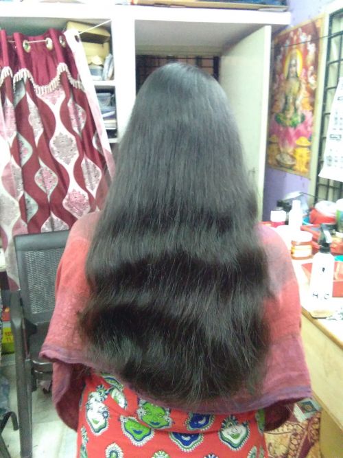 Naturals Hair And Family Salon
