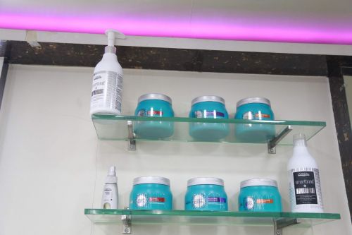 Perfect And Kemy Beauty Parlour