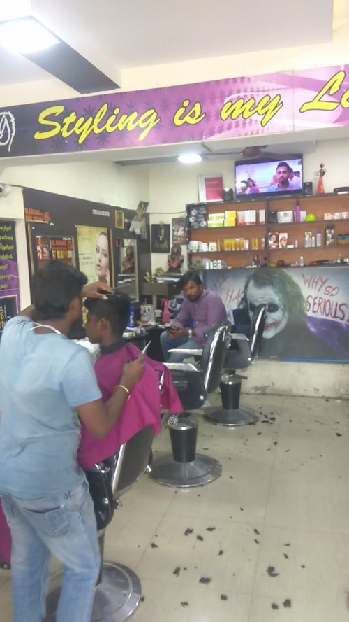 MG Mens Beauty Parlour