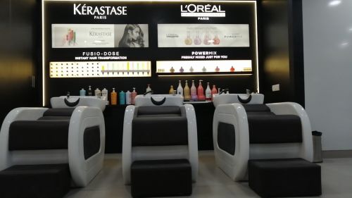 Limelite Unisex Salon