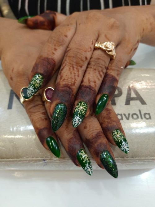 Synk Salon & Spa Nail Spa Da Favola