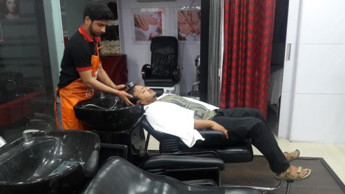 Jawed Habib Hair & Beauty Studio