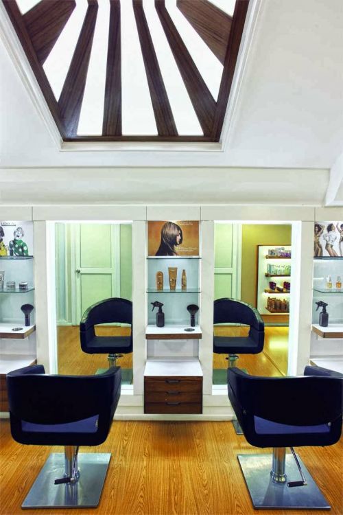 Hair Catchers Salon & Spa