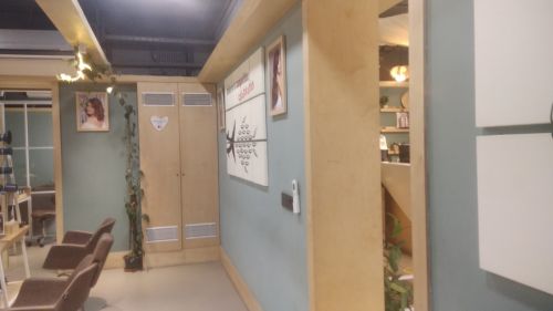 Headlines Beauty Salon
