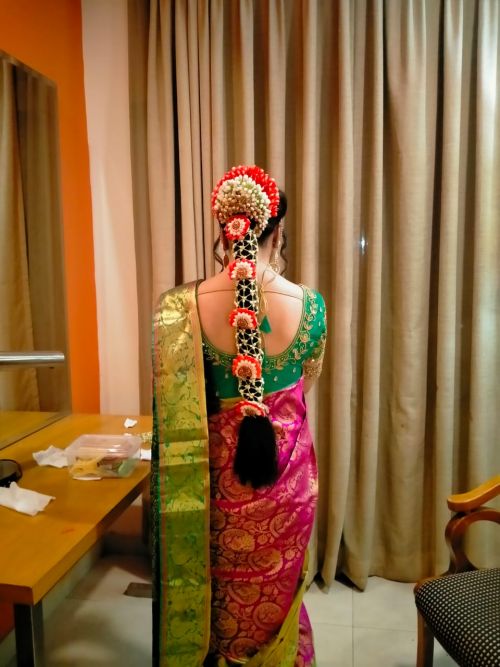 Sreeyas Beauty Parlour