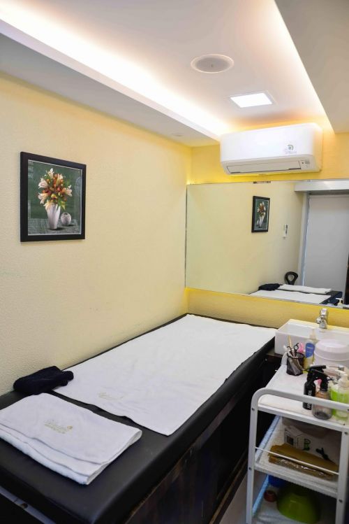 Relax Beauty Salon