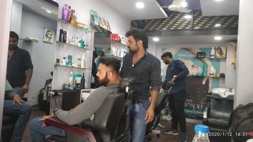 The Rock Star Unisex Salon