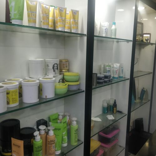 Alex Unisex Hair And Beauty Salon
