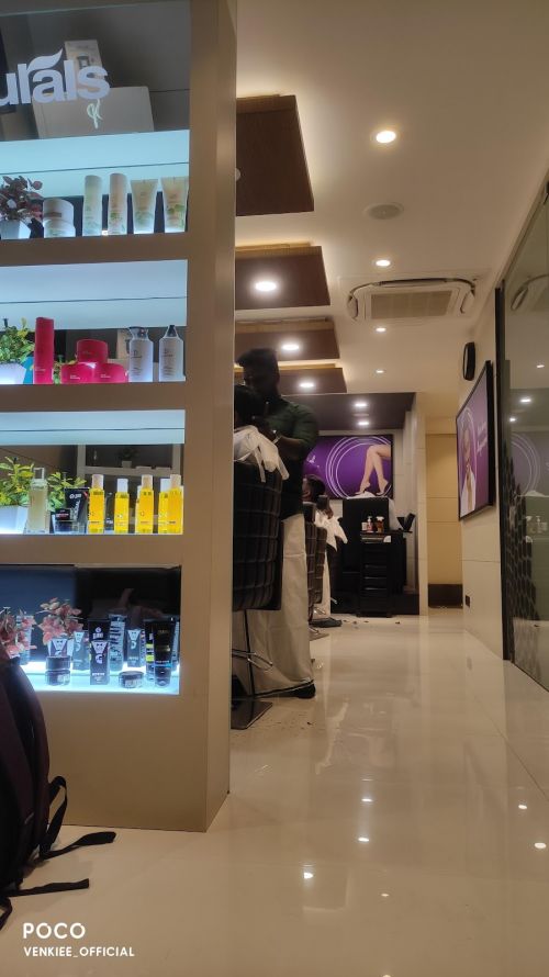 A Plus Natural Beauty Parlour