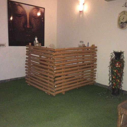 Relaxing Spa Unisex Salon