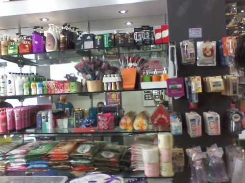 Femina Hi Tech Herbal Beauty Parlour & Training Institute
