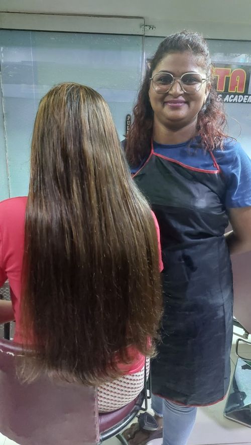 Yogita Beauty Parlour