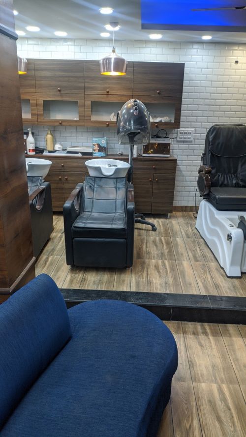 U- LIKE UNISEX SALON