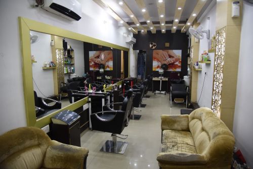 K5 Hair And Beauty Unisex Salon