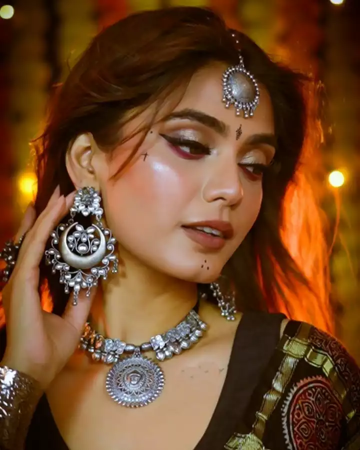 7 Makeup ideas for Garba night in this Navratri season