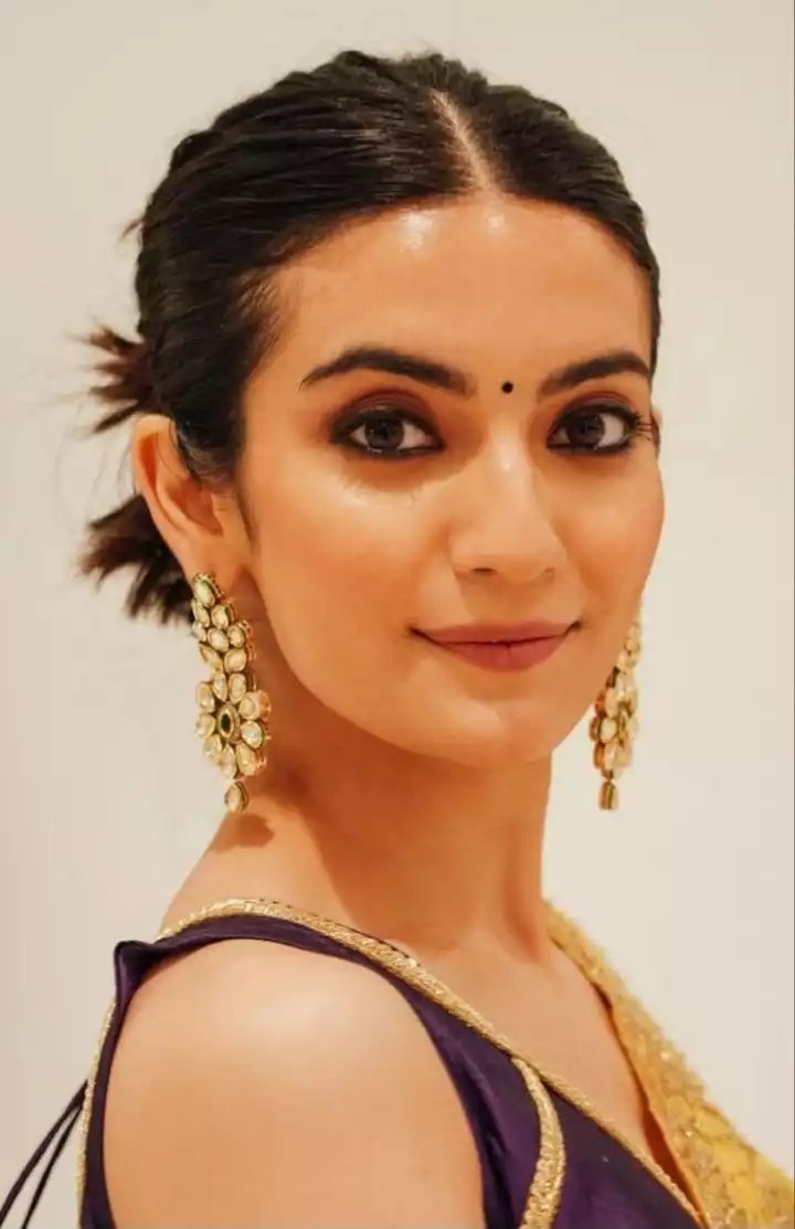 10 Makeup looks for Wheatish skin Indian girls | Makeup Ideas