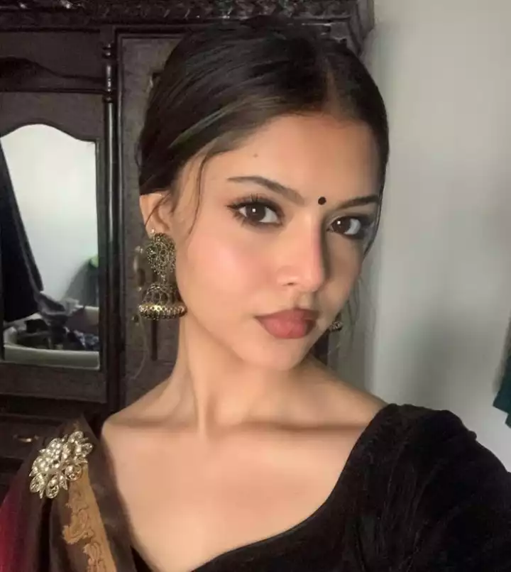 Easy Makeup look idea for Indian girls to Try this festival Season