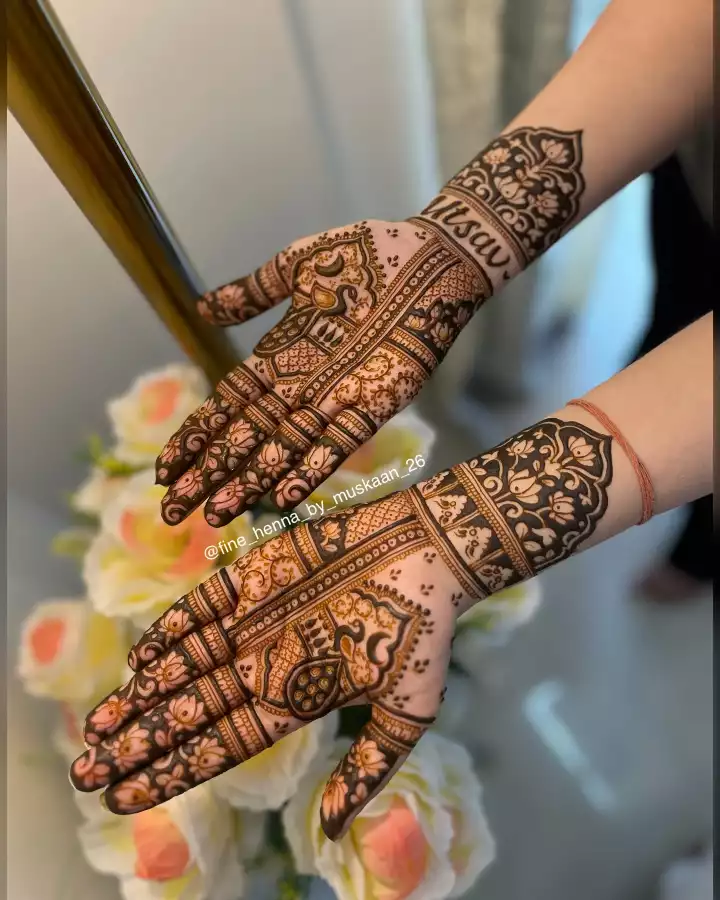 Mor mehndi design for engagement