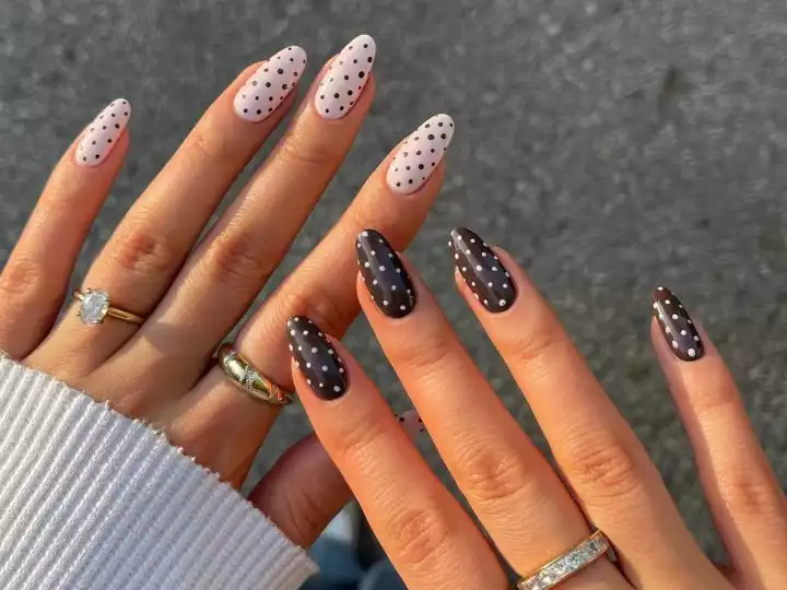 Almond shape Dot nail design for Nail Art