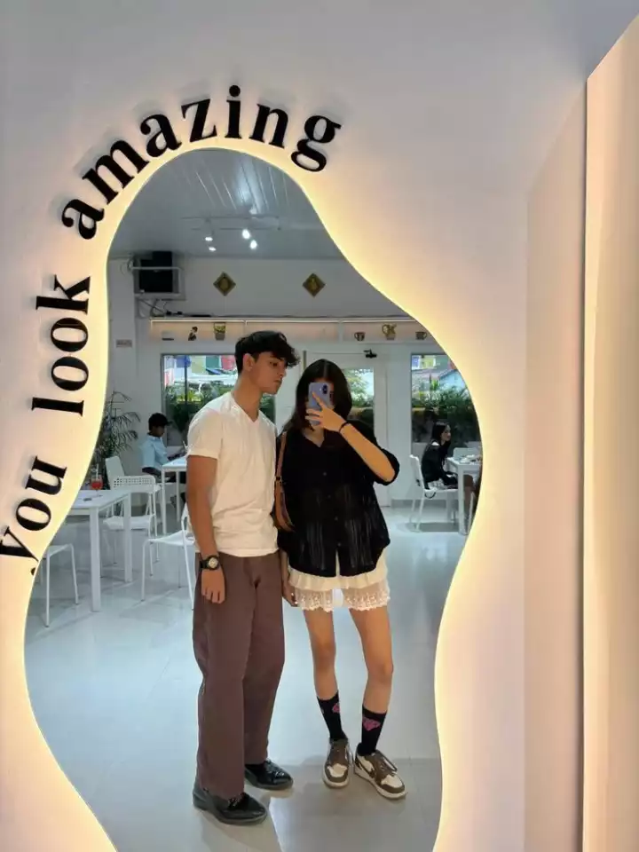 Aesthetic salon Interior design ideas for GenZ customers