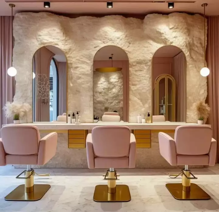 3 mirror salon design idea